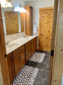 Eldorado Lodge Majestic Cabin Overlooking Lewis & Clark Lake 40 Acres of Privacy - Image 4