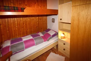 Ferienwohnung 2 65qm, Balkon, Kochnische, 2 Schlafzimmer und 1 Wohnzimmer, 6 P. - Image 3