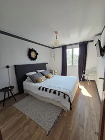 villa klimaanlæg, opvarmet pool, jacuzzi -PRIX FALLS kæledyr er velkomne - Image 3