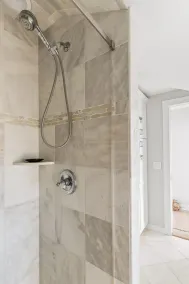 The Saltbox - Watch Hill's Award-Winning Waterfront Retreat.  - Image 3