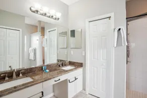 Mariner's Pointe 701 - Image 2
