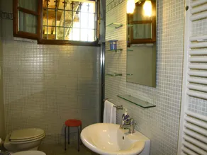 Restful Farmhouse near Forest in Vinci with Pool - Image 3