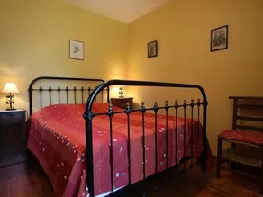 Maison de charme avec grand parc pour des vacances en famille au cœur de l'Auvergne - Image 3