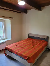 Hus på landet i en dal 12 km från Besse - Image 4