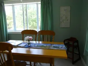 Dragonfly Woods Appartement-Bright efficacité appartement spacieux niché dans les bois - Image 3