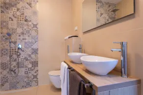 Villa Zarra with heated pool, jacuzzi, sauna and Seaview - Image 4