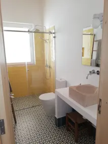 1 suite con sala de estar y cocina - Image 2
