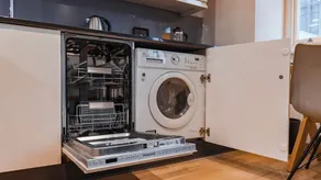 Bank Serviced Apartments by LovelyStay - Image 2