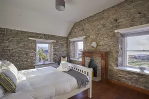 Teach Geal - 4 bedroom house - Image 4