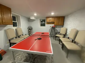 Cozy Modern Farmhouse - Image 3