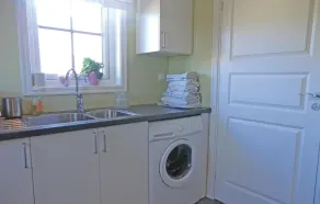 Belle maison de 2 chambres à Högsby - Image 3
