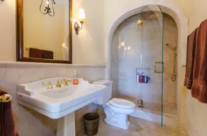 Italian Villa - Image 5