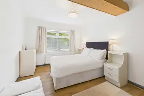 Host & Stay - LOOK Flat - Image 5