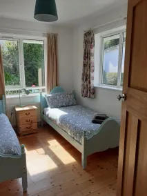 Close to Broadsands beach - Image 4