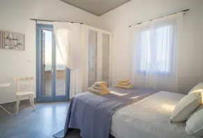 Luxury Cycladic Villa-Enjoy Infinity Pool Sunsets - Image 4