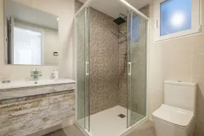Apartment With Super Comfortable Beds - Image 2