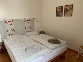 Charming house with large enclosed garden, at the foot of the dunes â 4 km from the ocean - Image 5