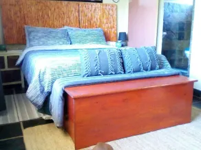 Hartbeespoort Dam Getaway Apartment - Image 2