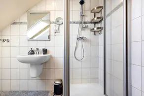 Appartamento vacanze 'Dachgeschosswohnung Wohllebe' con WLAN e aria condizionata - Image 3