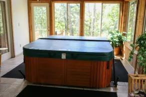 Lakeside cabin with Hot Tub and full kitchen!  Sleeps up to 12 people. - Image 2