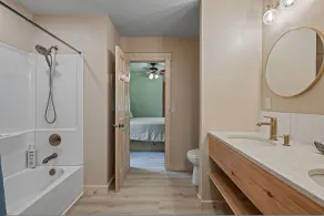 Sand Bar Resort in Suring - Image 5