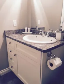 Em TheRock BnB ~ suite moderna - Image 3