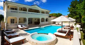 Luxury 3BR 3BATH Villa Sleeps 6 - All INCLUSIVE - Image 4