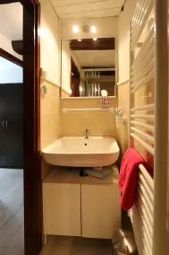 Appartamento con 2 camere da letto con vista sulle piste - Image 2