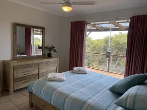 Lovely 3 bedroom home with river views. Perfect location to explore the Island. - Image 4