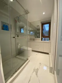 Lux White Rock Pool House Waterfront Resortlike - Image 4