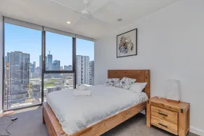 KOZYGURU SOUTH BRISBANE KOZY 1BED APT + FREE PARKING QSB001 - Image 4