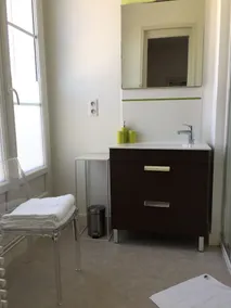 Superb, comfortable gîte, heated indoor pool (April to Oct.), 14 adults - Image 3
