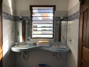 Villa con piscina privata, giardino molto tranquillo, bellissimo, molto vicino alla spiaggia. - Image 4