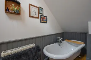 THE LINHAY, pet friendly, country holiday cottage in Lydford - Image 3