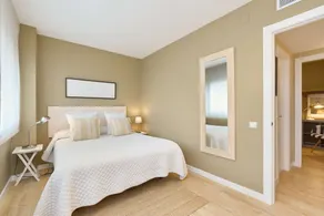 Property with parking, Ac,wifi, metro & at only 8 min.from city centre by metro. - Image 5