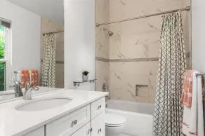 Enjoy summer in this very comfortable, stylish contemporary home! - Image 3