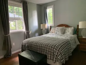 A cozy lakeside cottage getaway, plenty included- there is very little to pack! - Image 4