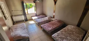 Country house sleeps 8 or 15 - Image 4