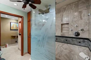 Maalaea Surf Oceanfront 1 BR Water Front Sailors Surfers Paradise Complimentary Car with 6 Nights MSR-F2 by KBM - Image 2