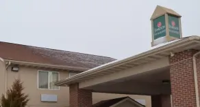 Economy Inn - Image 3