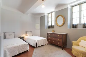Beautiful historic house in Grasse, Côte d'Azur, between sea and mountains. - Image 5