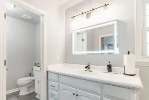 Colonial with a contemporary flare. Come relax and unwind! - Image 5