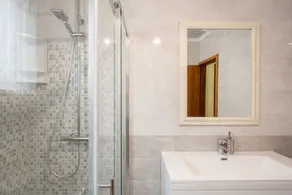 House Momento - Image 3