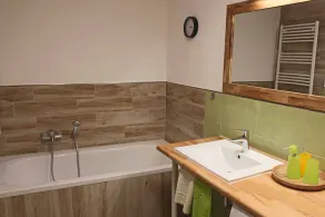 Large apartment with 3 bedrooms, 2 bathrooms and infrared cabin - Image 4