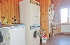 3 bedroom amazing home in örsjö - Image 3