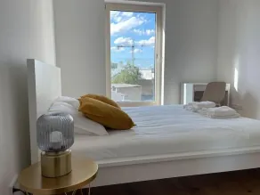 Private 1 bedroom Haven with Terrace and Parking - Image 5