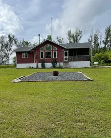 Romantic villa in 10 acres - Image 5