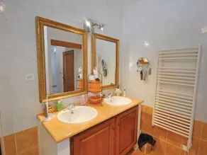 PROMO!Smuk villa i et roligt område med pool 7 minutter fra Mandelieu - Image 2