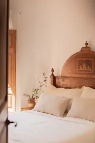 Fully renovated manor house in the heart of Deia - Image 3