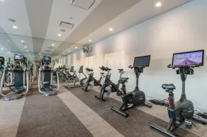 Private 1BR Apt | Parking | Gym & Pool | White Plains - Image 5